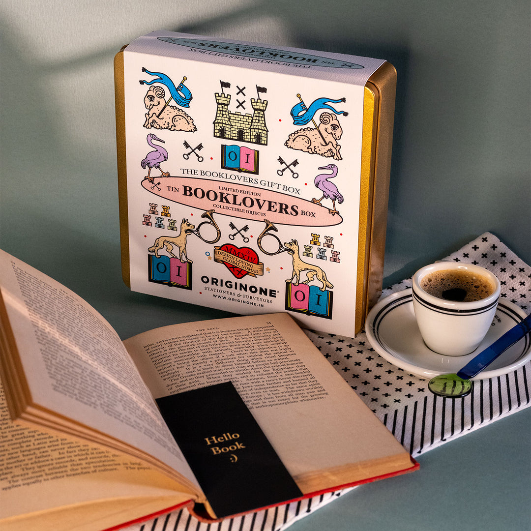 Booklovers Saga Tin Box