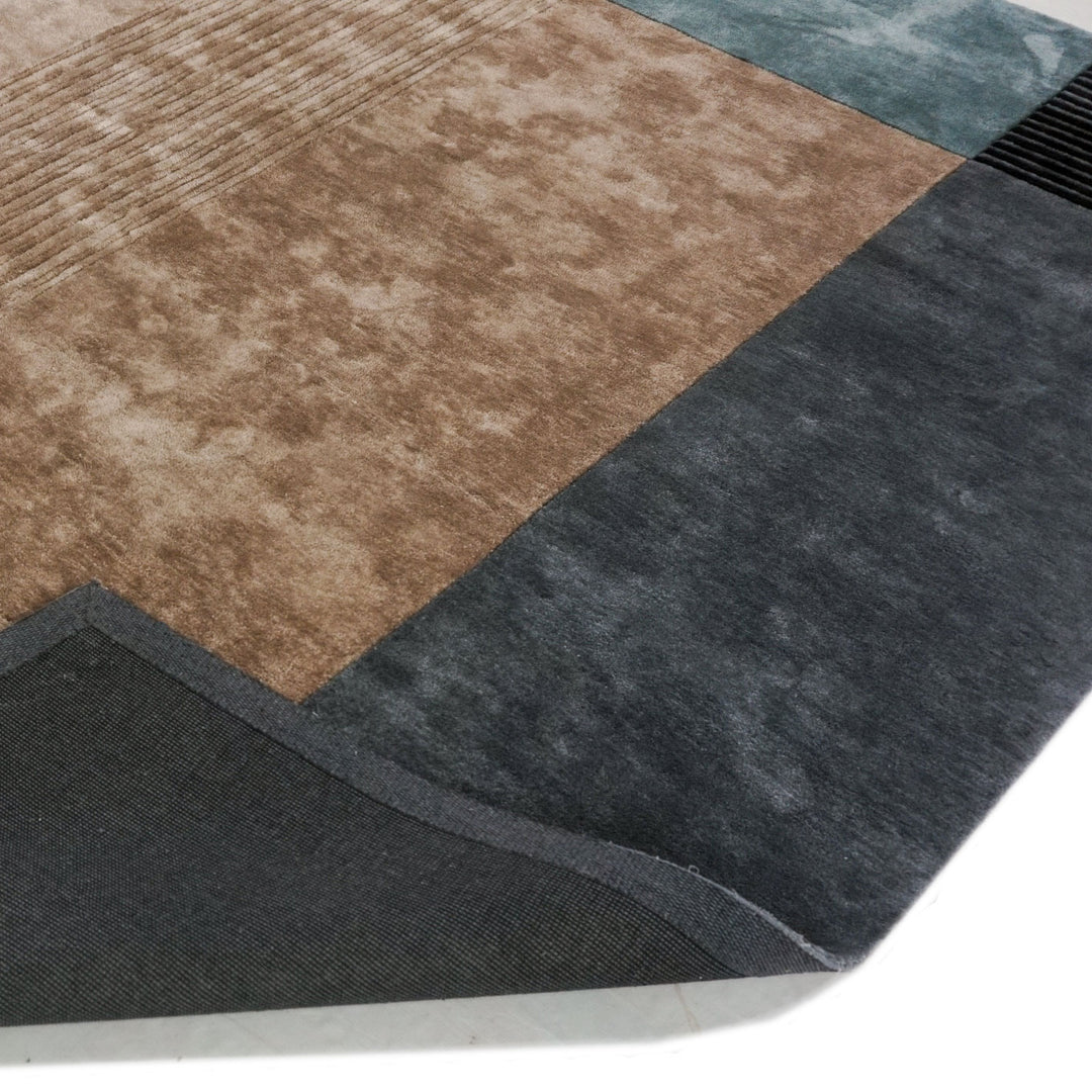 Meteora II Hand-tufted Rug