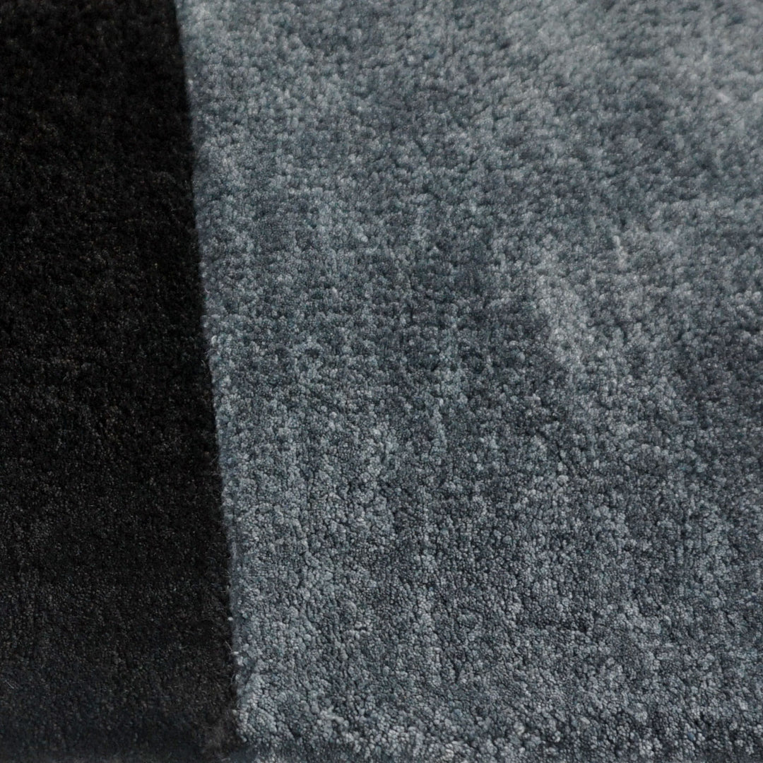 Meteora II Hand-tufted Rug